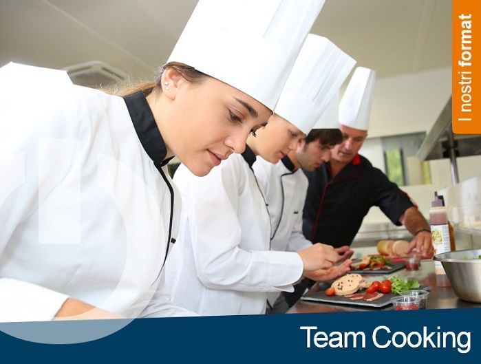 Team cooking: un team building in cucina